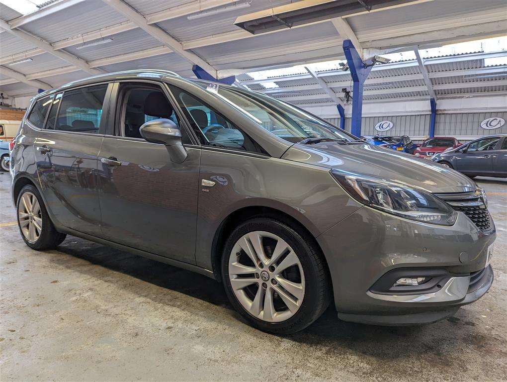 <p>2017 VAUXHALL ZAFIRA TOURER SRI TURBO</p>