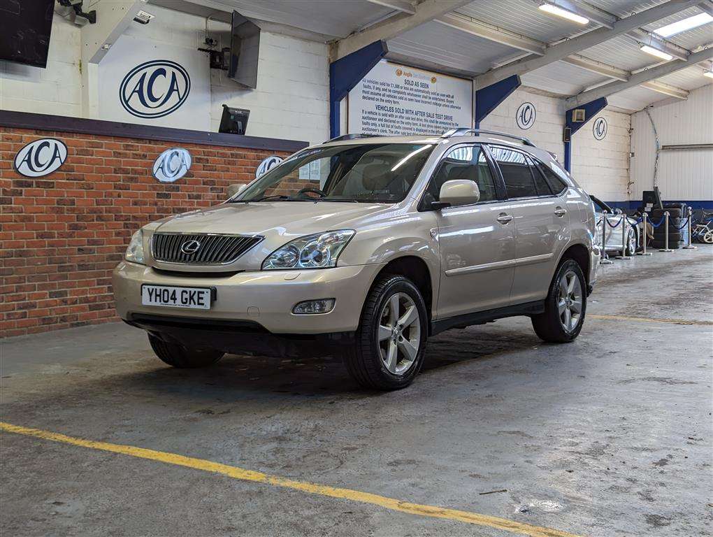 <p>2004 LEXUS RX300 SE AUTO</p>