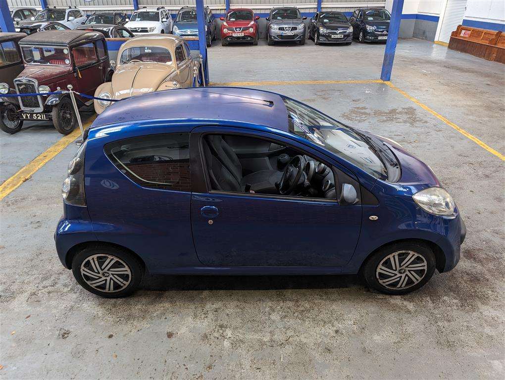 <p>2008 CITROEN C1 RHYTHM</p>