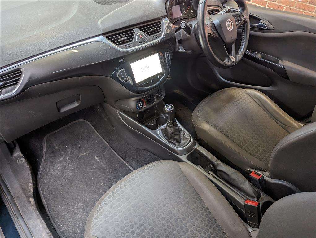 <p>2015 VAUXHALL CORSA DESIGN CDTI ECOFLEX</p>