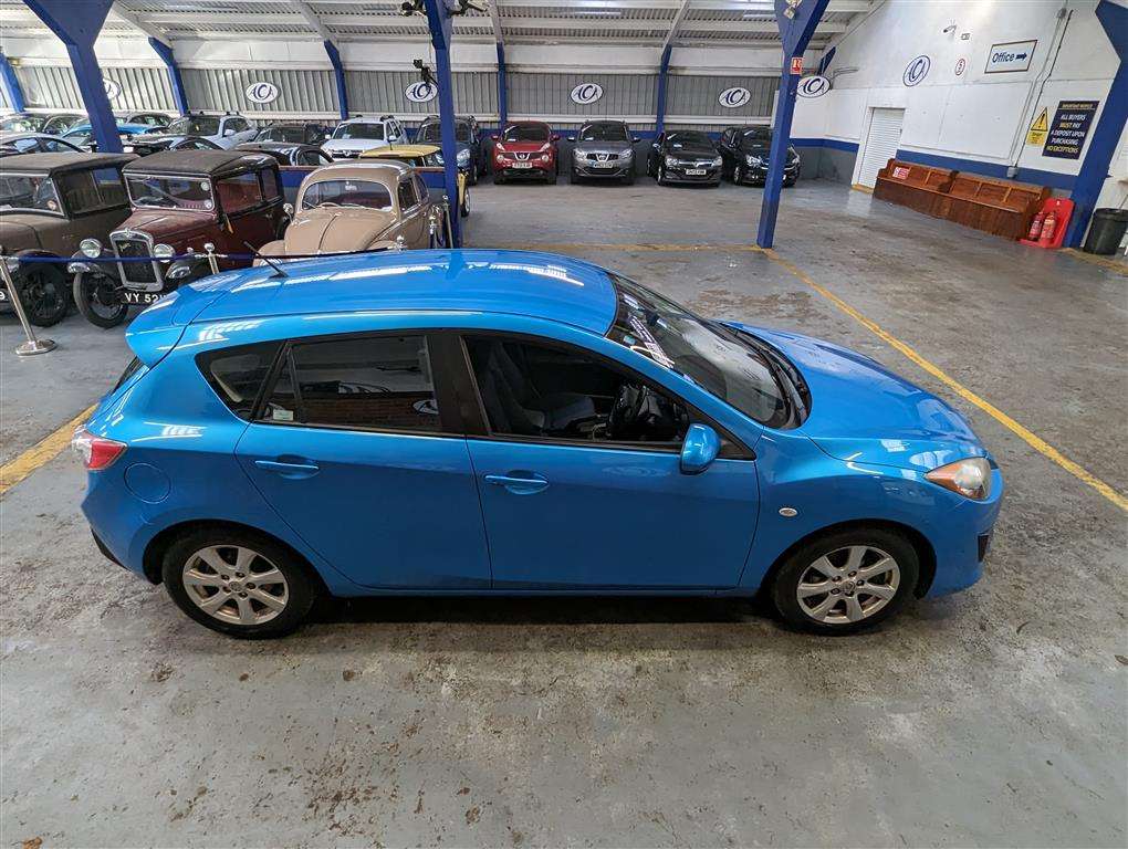 <p>2010 MAZDA 3 TS2</p>