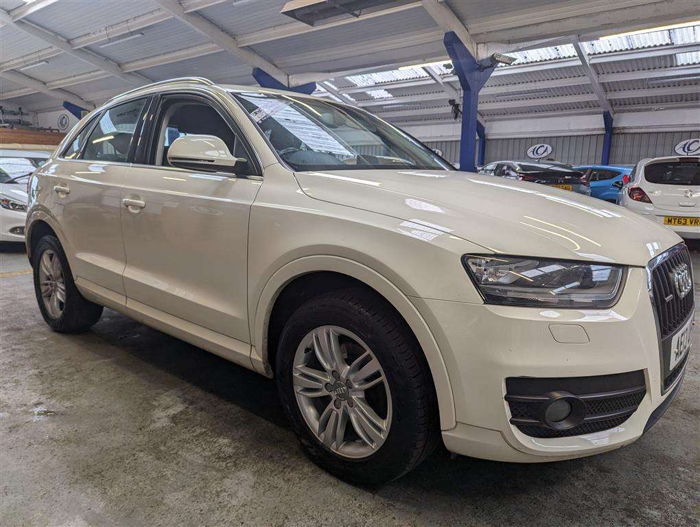 <p>2013 AUDI Q3 SE TDI QUATTRO</p>