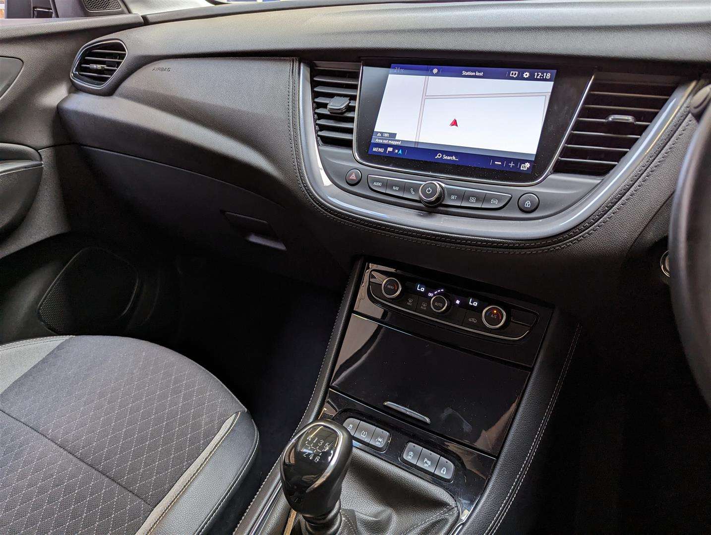 <p>2018 VAUXHALL GRANDLAND X SPORT NAV T D</p>