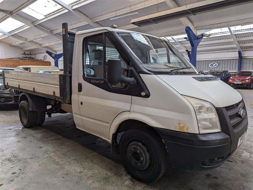 <p>2011 FORD TRANSIT 100 T350M RWD</p>