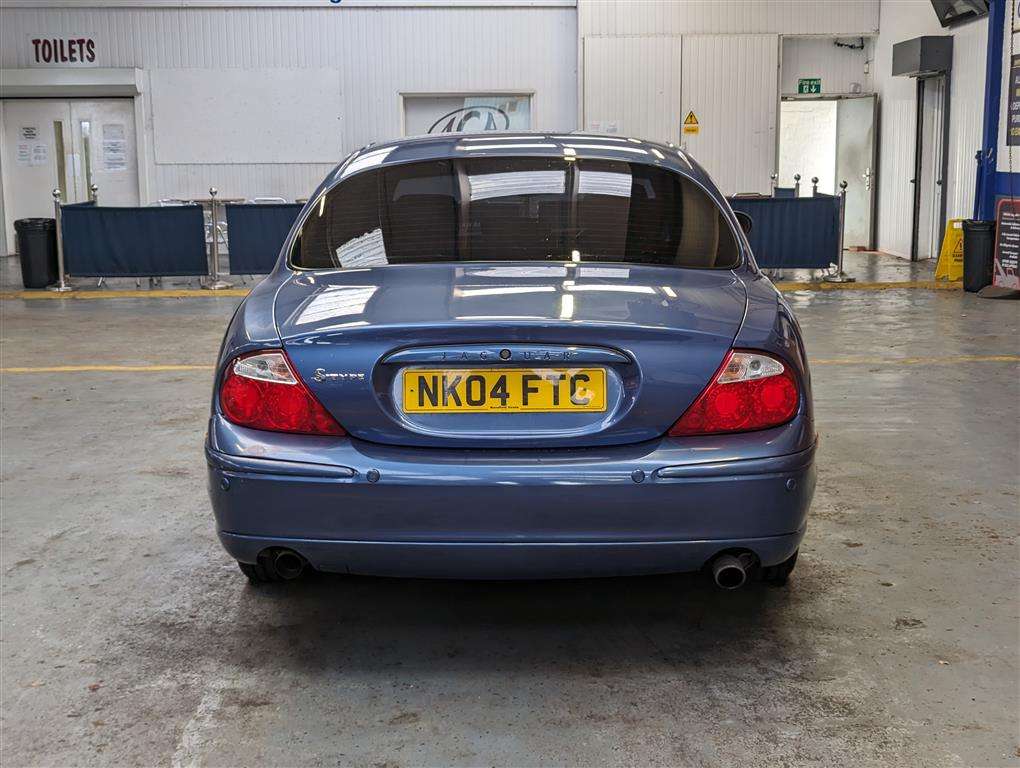 <p>2004 JAGUAR S-TYPE V6 SPORT AUTO</p>