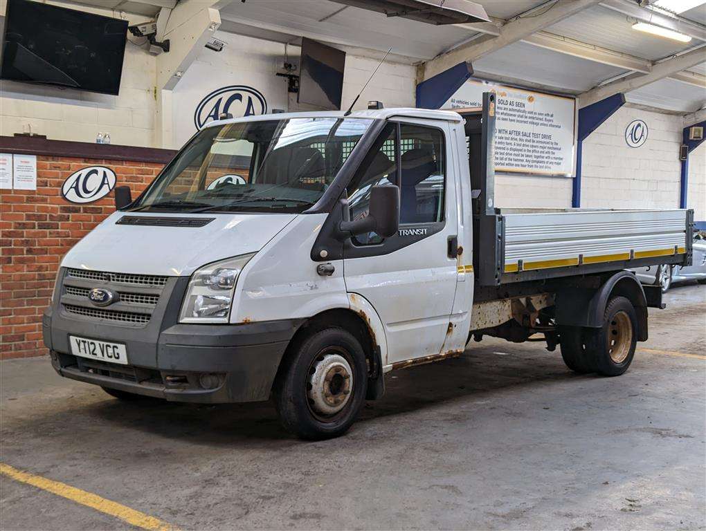 <p>2012 FORD TRANSIT 125 T350 RWD</p>