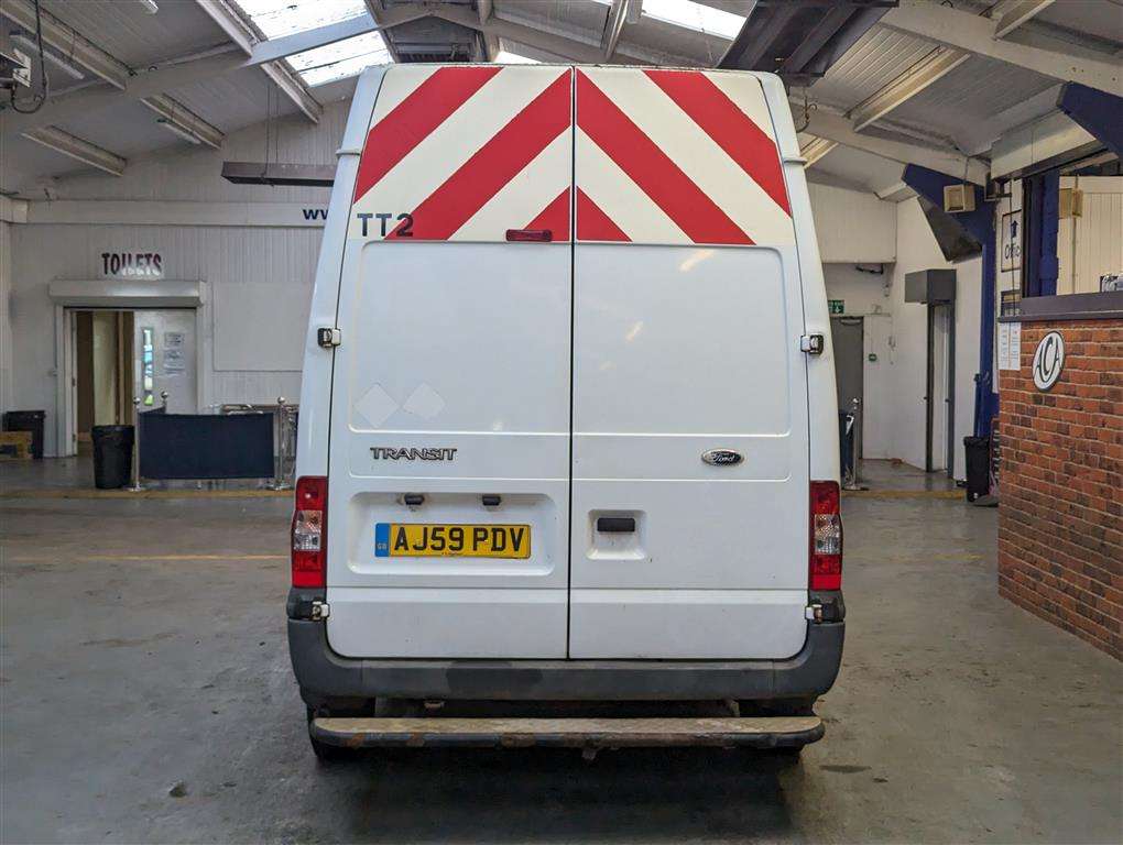 <p>2009 FORD TRANSIT 115 T350L RWD</p>