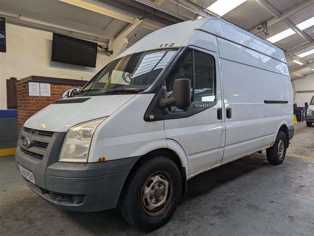 <p>2009 FORD TRANSIT 115 T350L RWD</p>