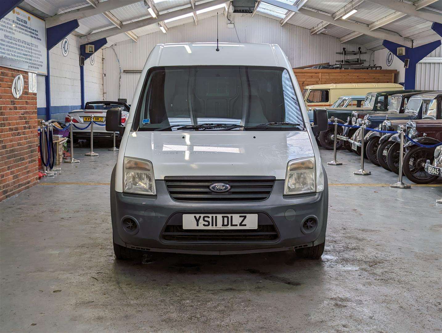 <p>2011 FORD TRAN CONNECT 90 T230</p>