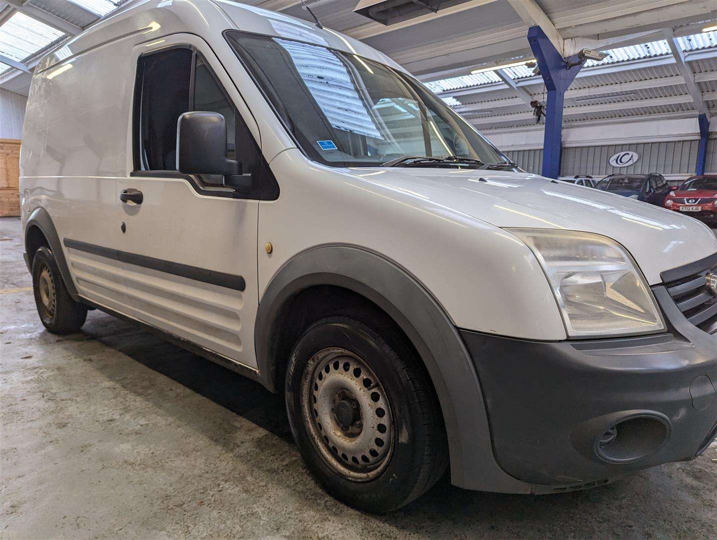 <p>2011 FORD TRAN CONNECT 90 T230</p>