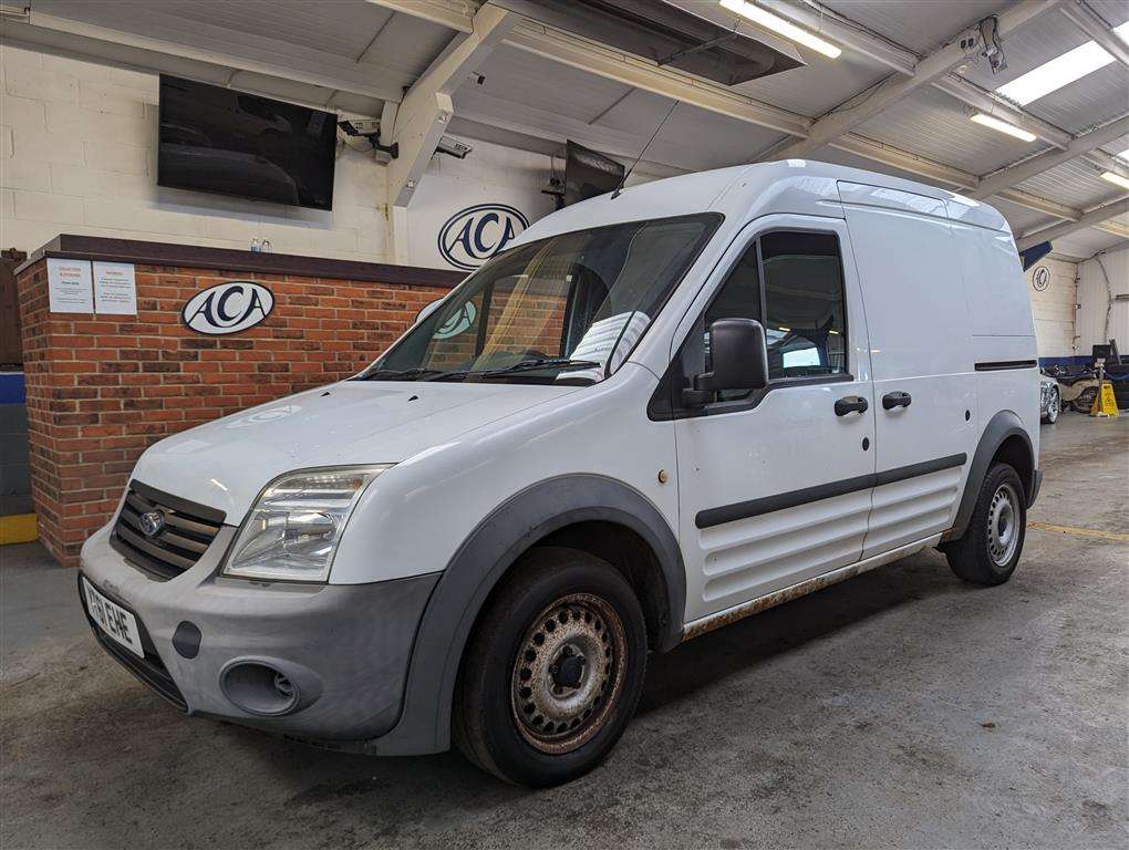 <p>2011 FORD TRAN CONNECT 90 T230</p>