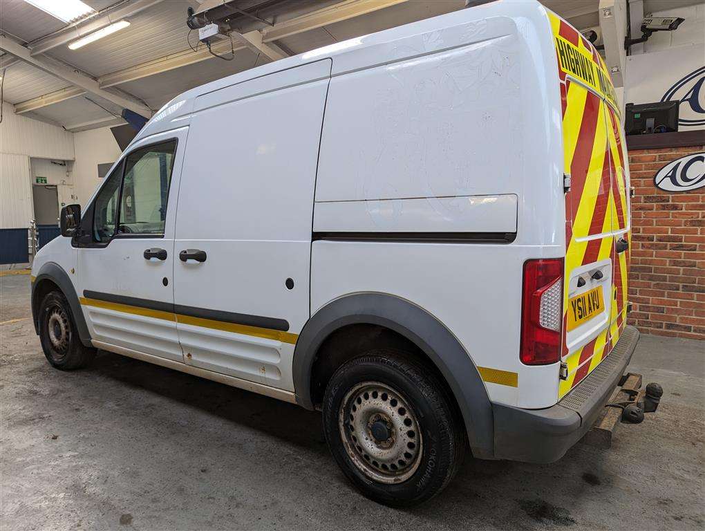 <p>2011 FORD TRAN CONNECT 90 T230</p>