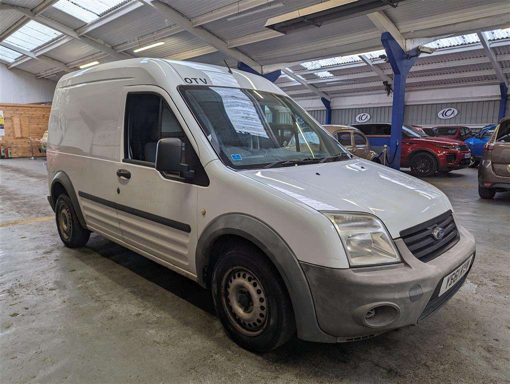 <p>2012 FORD TRANSIT CONNECT 90 T230</p>