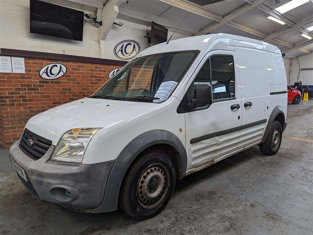 <p>2012 FORD TRANSIT CONNECT 90 T230</p>