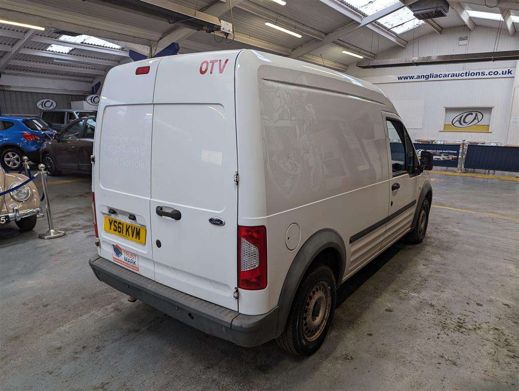 <p>2012 FORD TRANSIT CONNECT 90 T230</p>