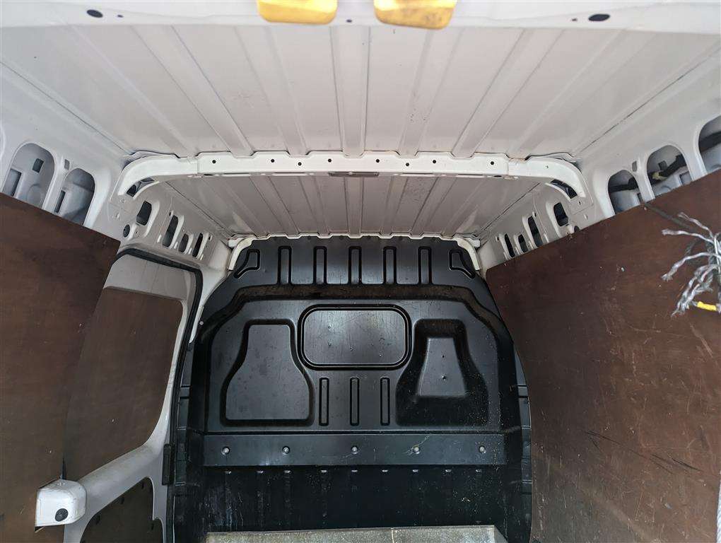 <p>2012 FORD TRANSIT CONNECT 90 T230</p>