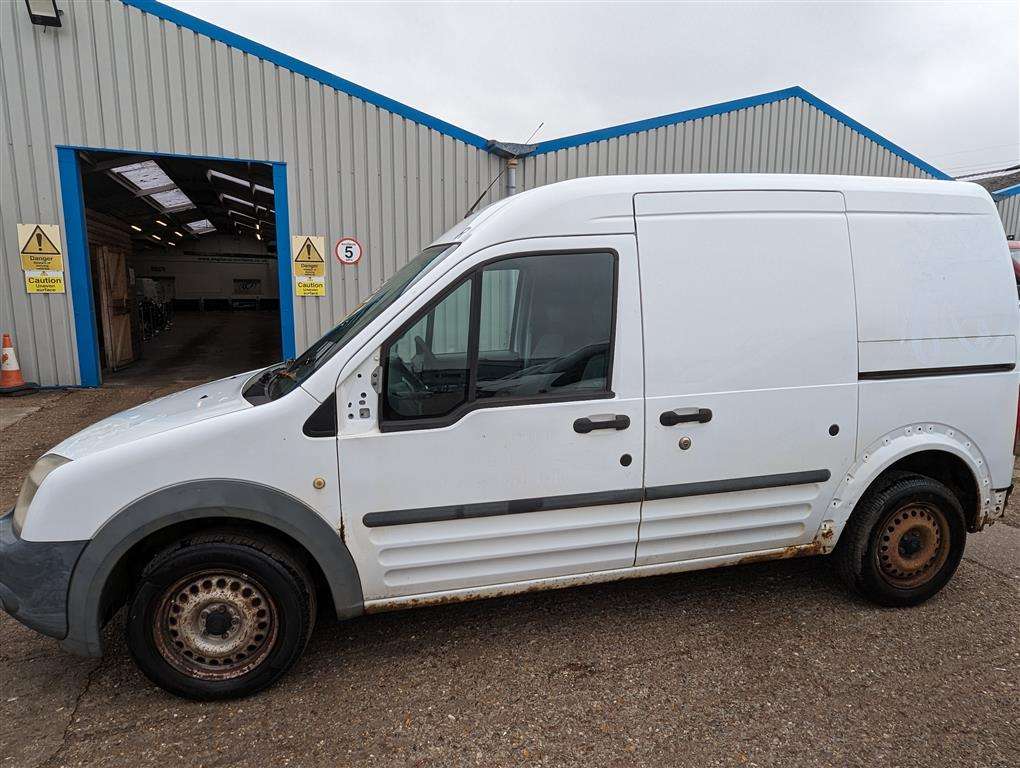 <p>2011 FORD TRAN CONNECT 90 T230</p>