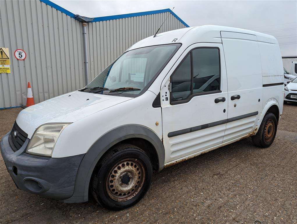 <p>2011 FORD TRAN CONNECT 90 T230</p>