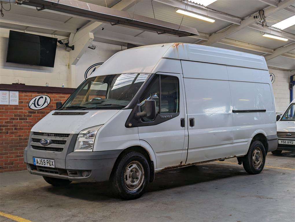 <p>2009 FORD TRANSIT 115 T350L RWD</p>