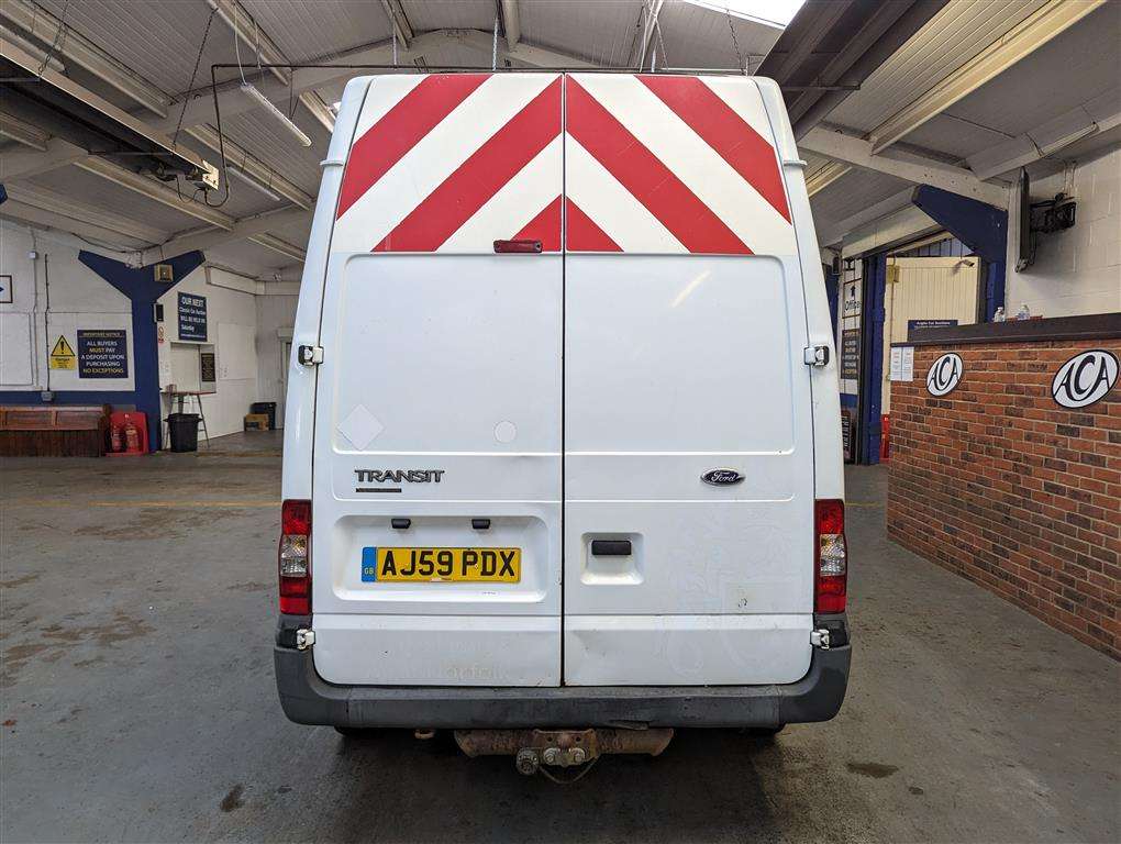 <p>2009 FORD TRANSIT 115 T350L RWD</p>