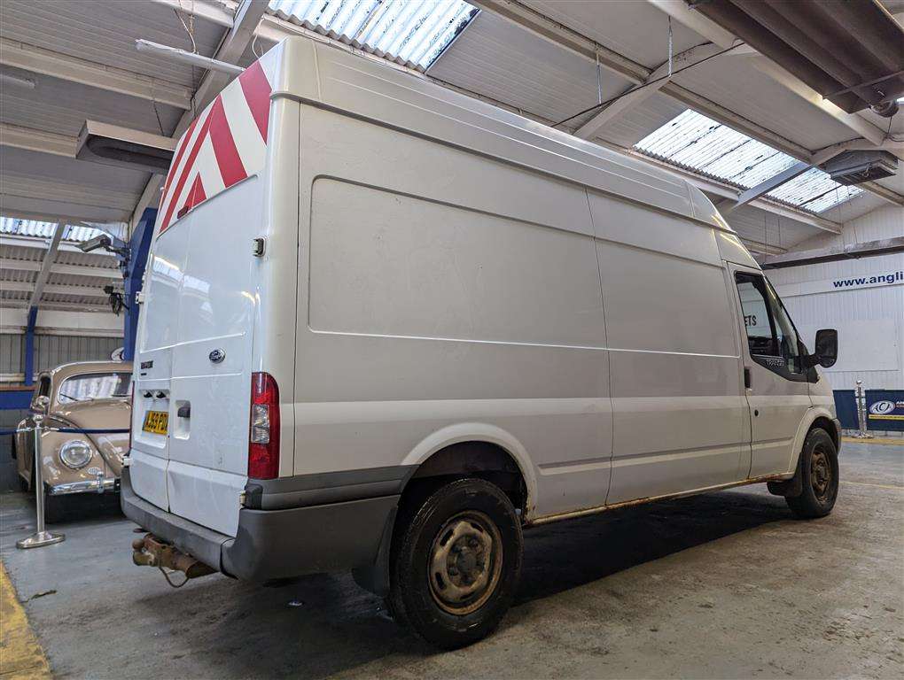 <p>2009 FORD TRANSIT 115 T350L RWD</p>