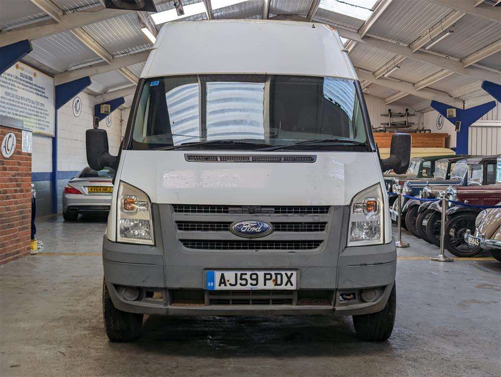 <p>2009 FORD TRANSIT 115 T350L RWD</p>