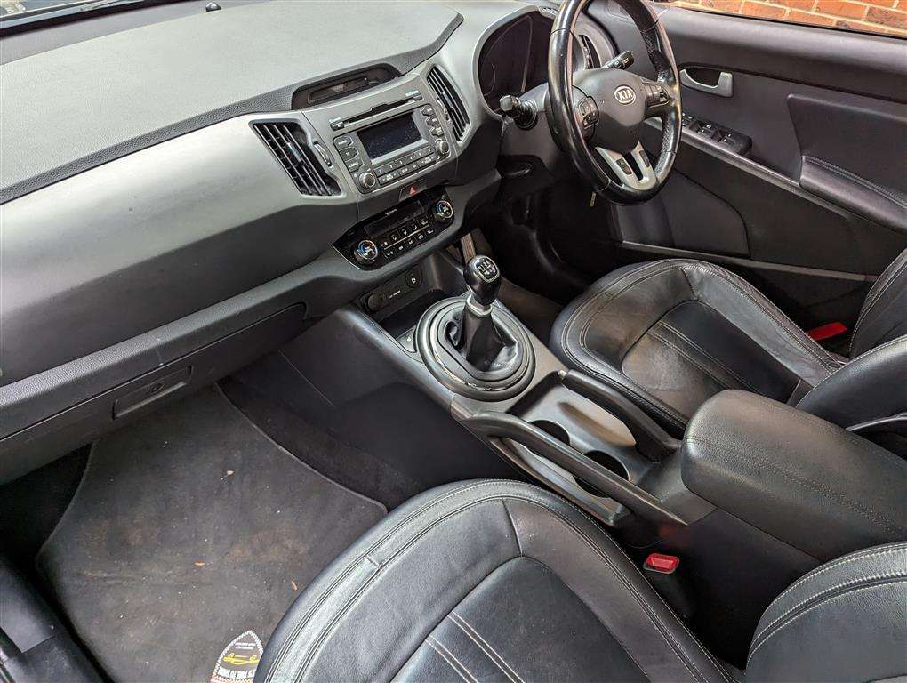 <p>2012 KIA SPORTAGE 3 CRDI</p>