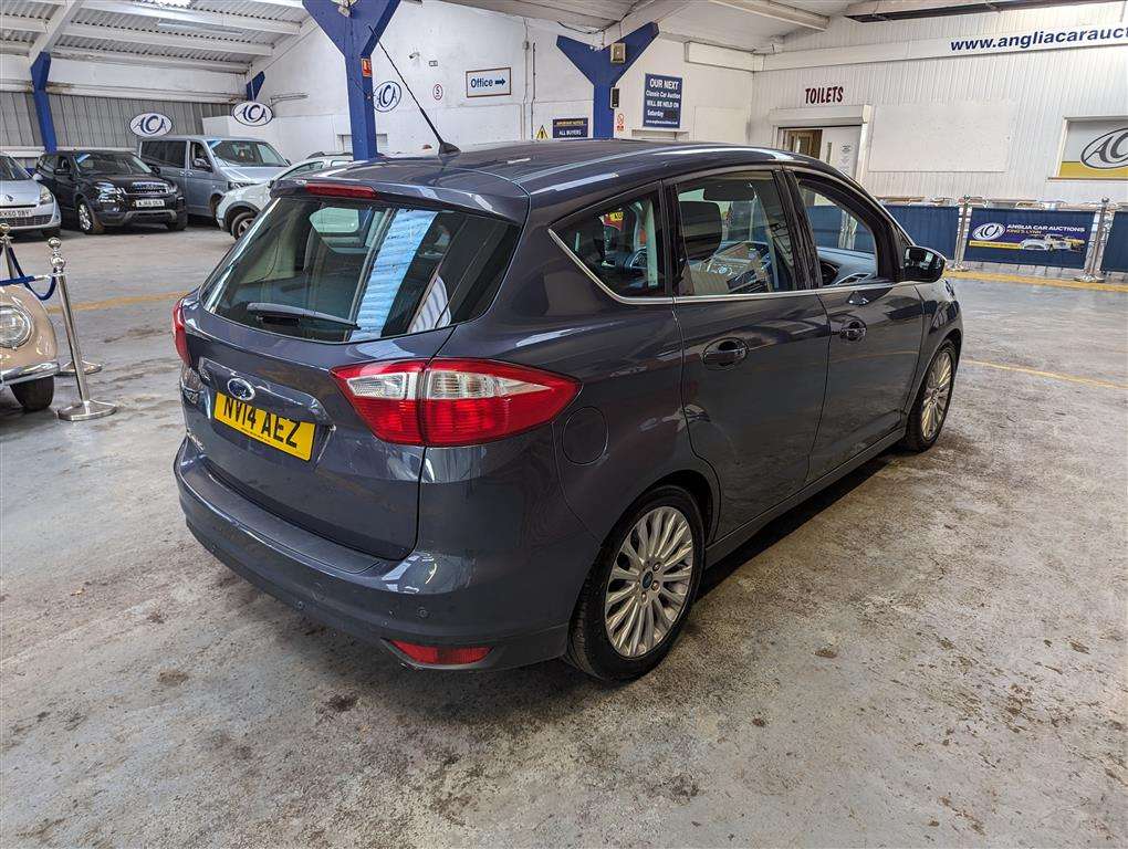 <p>2014 FORD C-MAX TITANIUM TDCI</p>