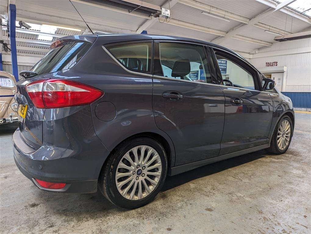 <p>2014 FORD C-MAX TITANIUM TDCI</p>