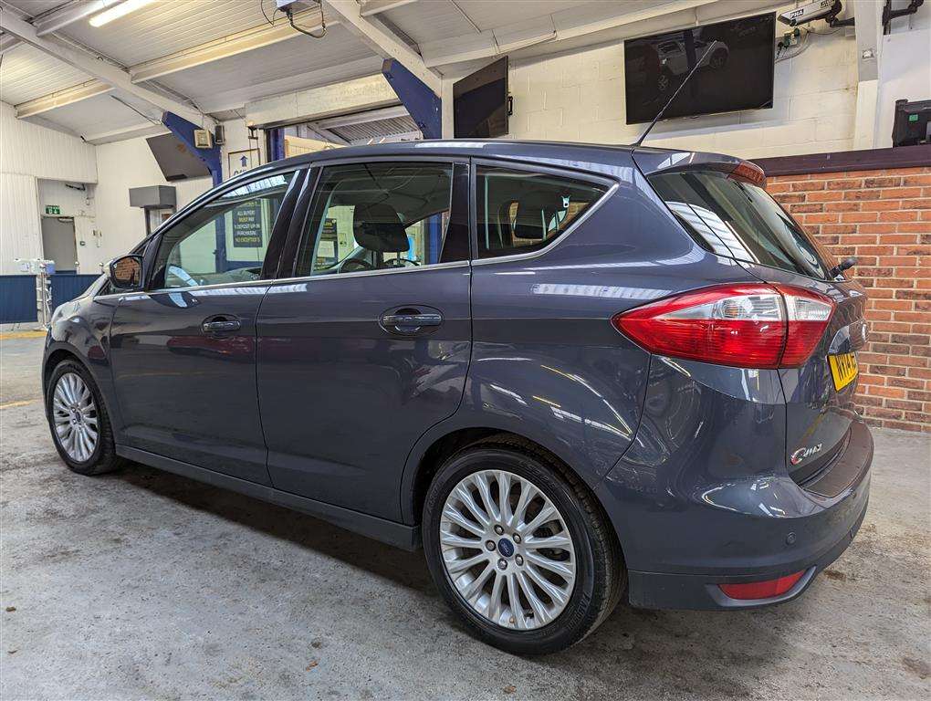 <p>2014 FORD C-MAX TITANIUM TDCI</p>