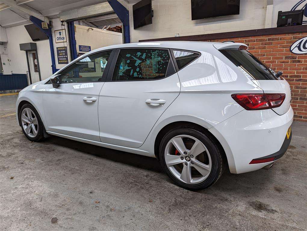 <p>2014 SEAT LEON FR TECHNOLOGY TDI</p>