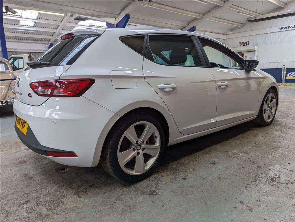 <p>2014 SEAT LEON FR TECHNOLOGY TDI</p>