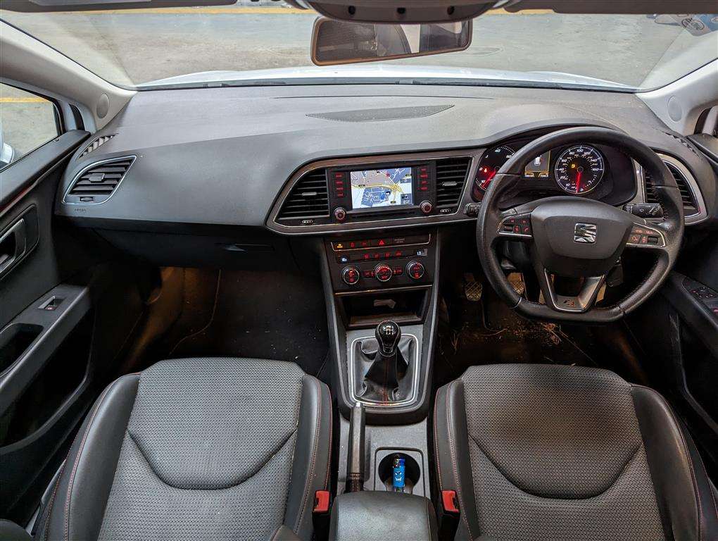 <p>2014 SEAT LEON FR TECHNOLOGY TDI</p>