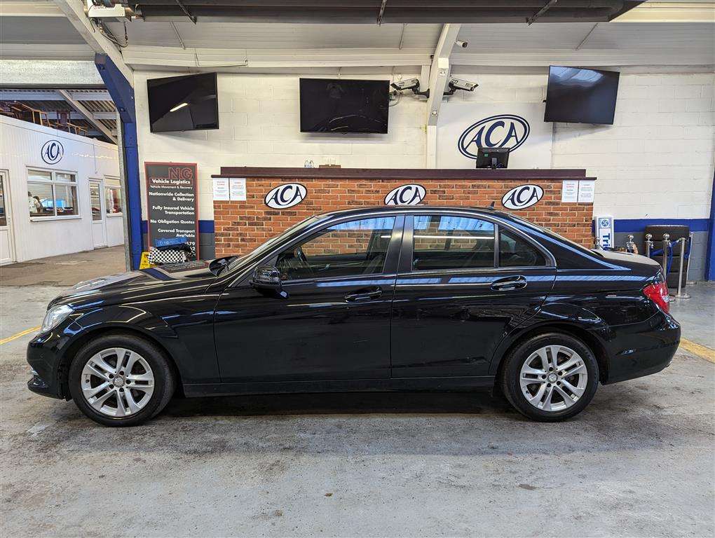 <p>2013 MERCEDES-BENZ C220 EXECUTIVE SE CDI BLU</p>