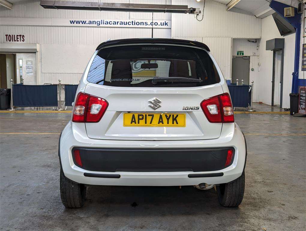 <p>2017 SUZUKI IGNIS SZ-T DUALJET</p>