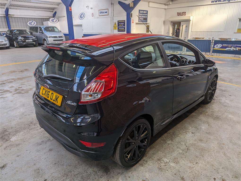 <p>2016 FORD FIESTA ZETEC S BLACK EDIT</p>