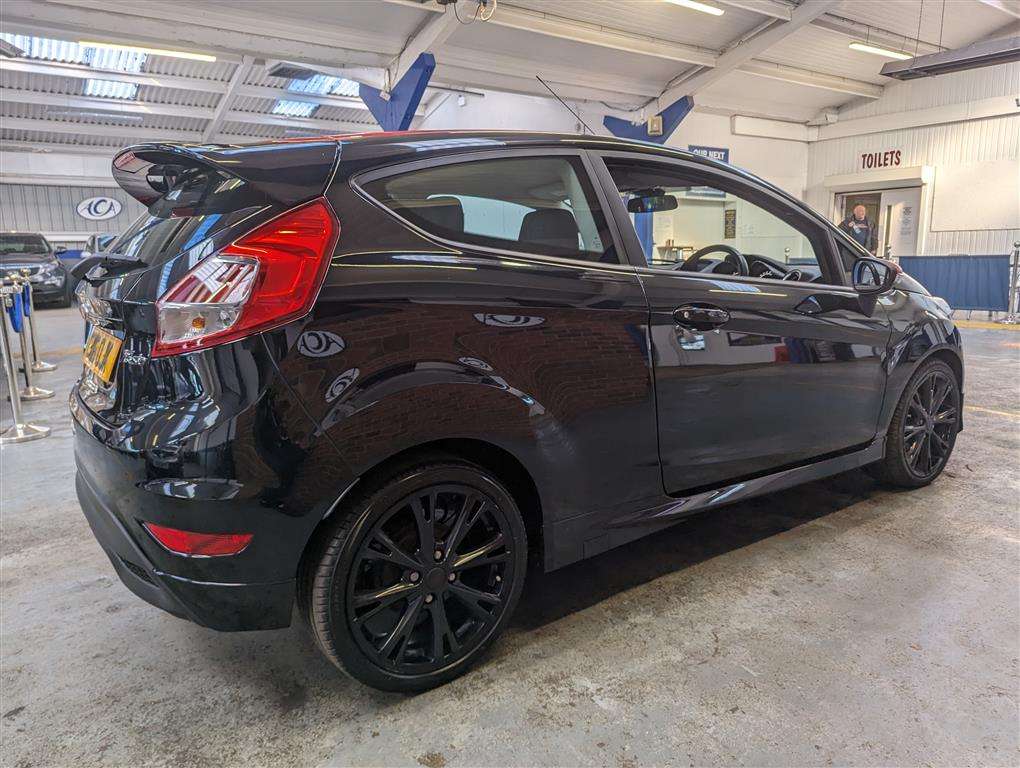 <p>2016 FORD FIESTA ZETEC S BLACK EDIT</p>