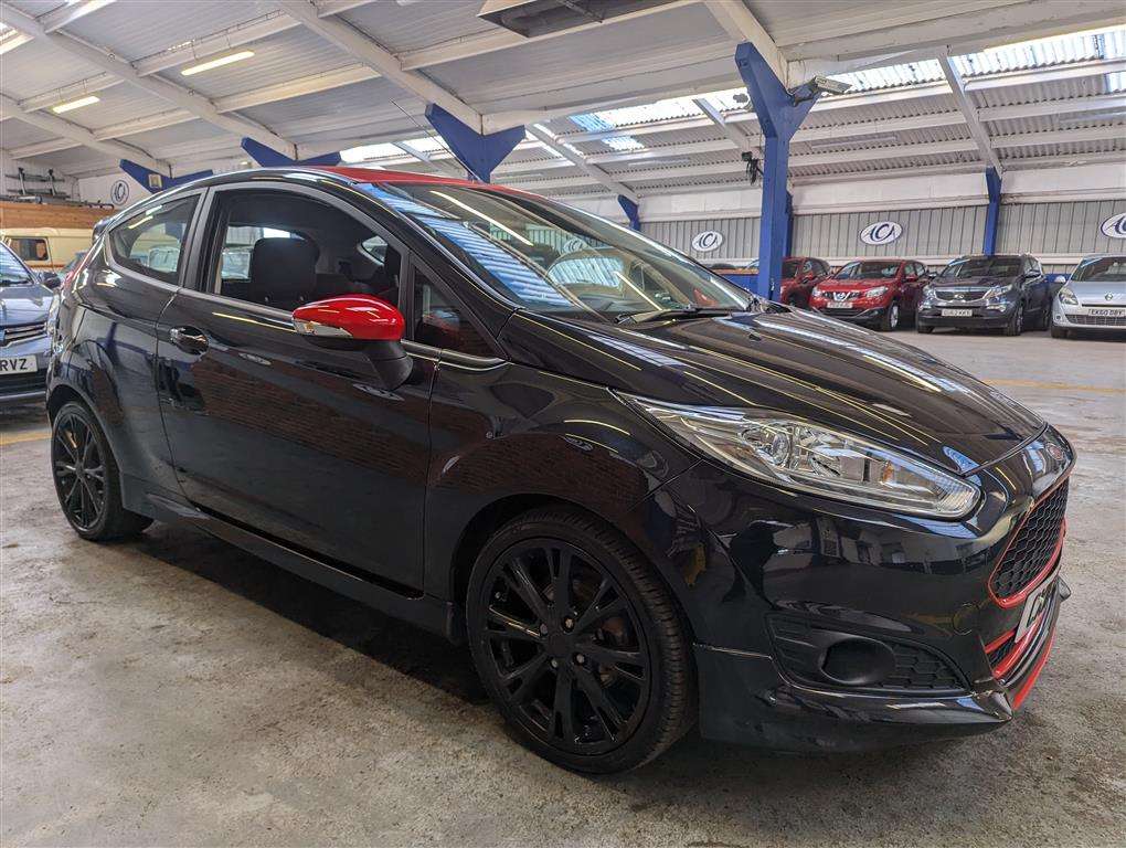 <p>2016 FORD FIESTA ZETEC S BLACK EDIT</p>