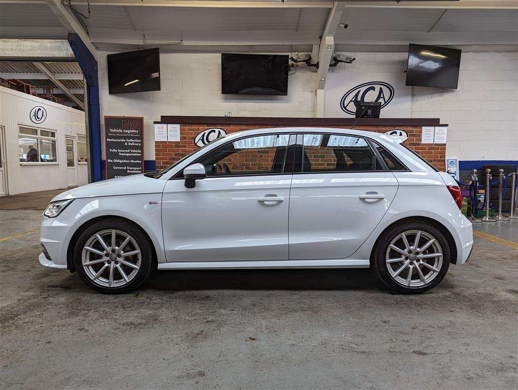 <p>2016 AUDI A1 S LINE TDI S-A</p>