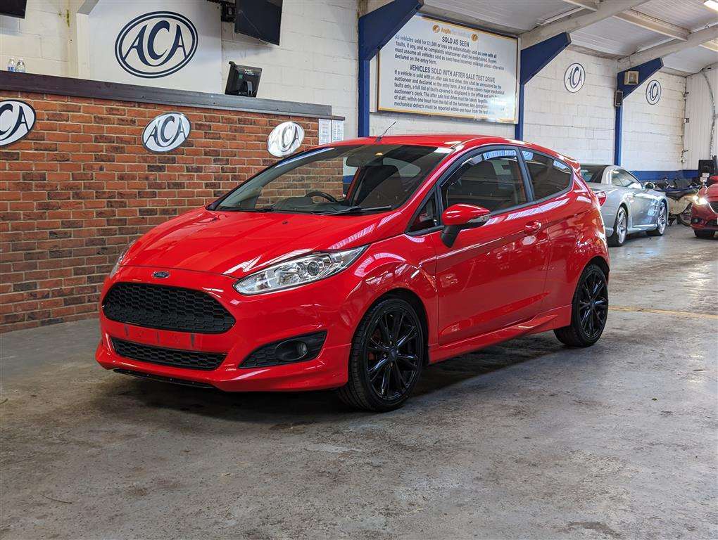 <p>2013 FORD FIESTA ZETEC S</p>