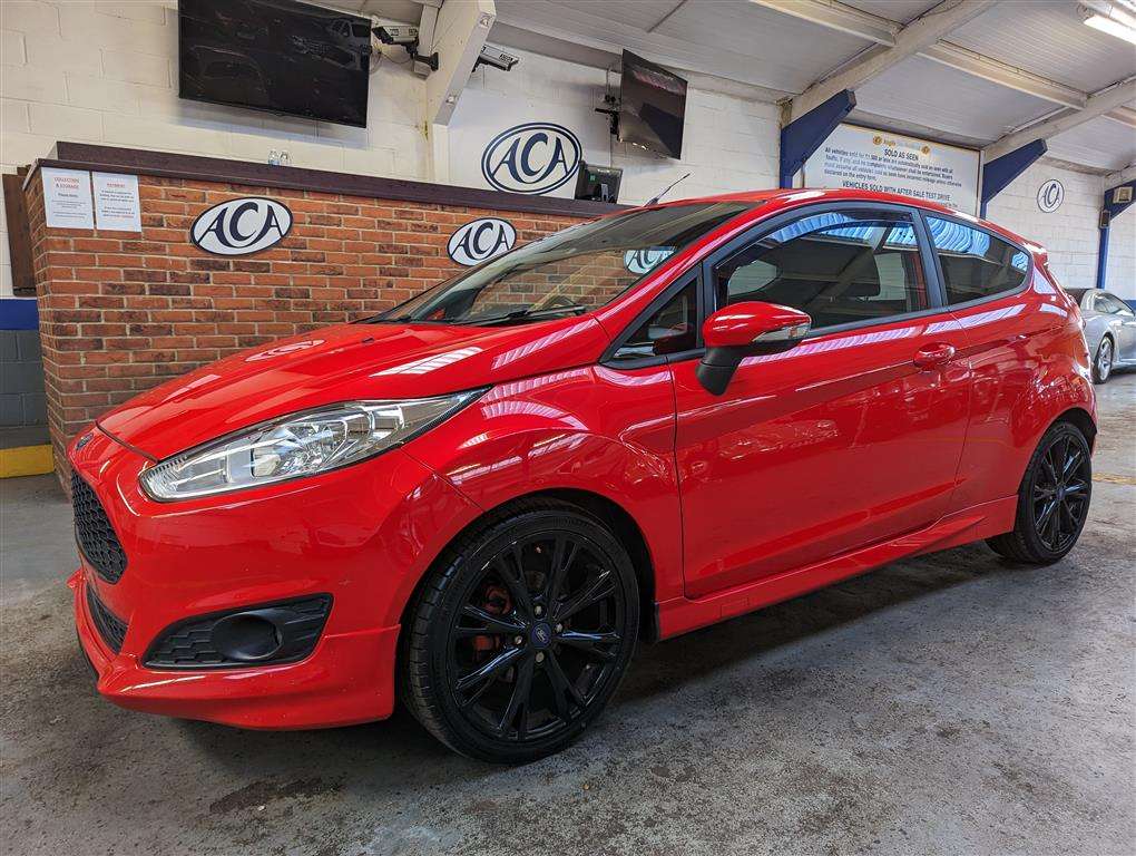 <p>2013 FORD FIESTA ZETEC S</p>