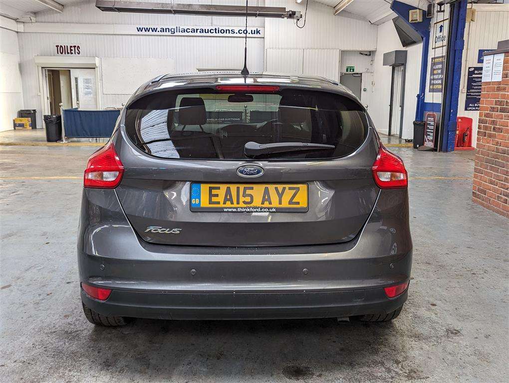 <p>2015 FORD FOCUS ZETEC AUTO</p>