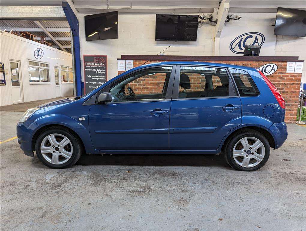 <p>2009 FORD FIESTA ZETEC BLUE</p>