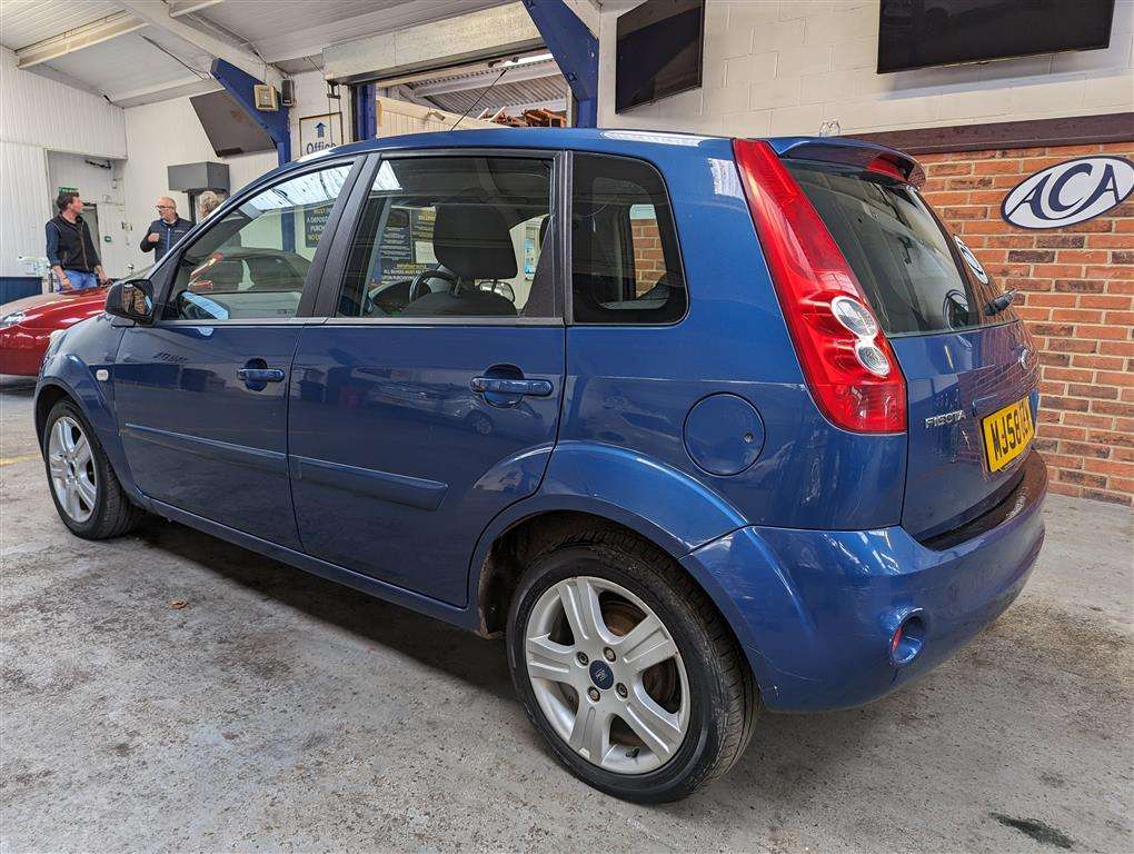 <p>2009 FORD FIESTA ZETEC BLUE</p>