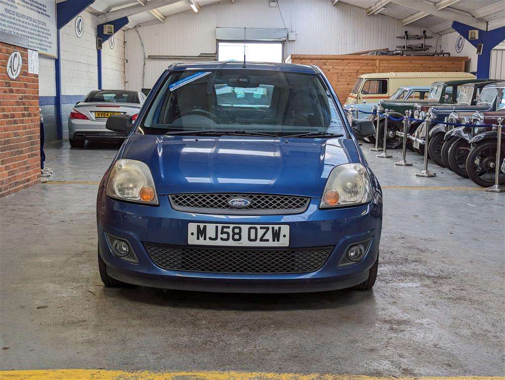 <p>2009 FORD FIESTA ZETEC BLUE</p>