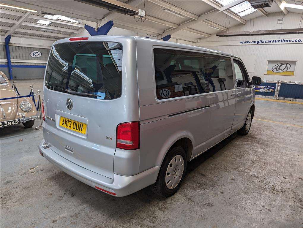 <p>2013 VOLKSWAGEN T-PORTER T30 SE 140TDI LW</p>