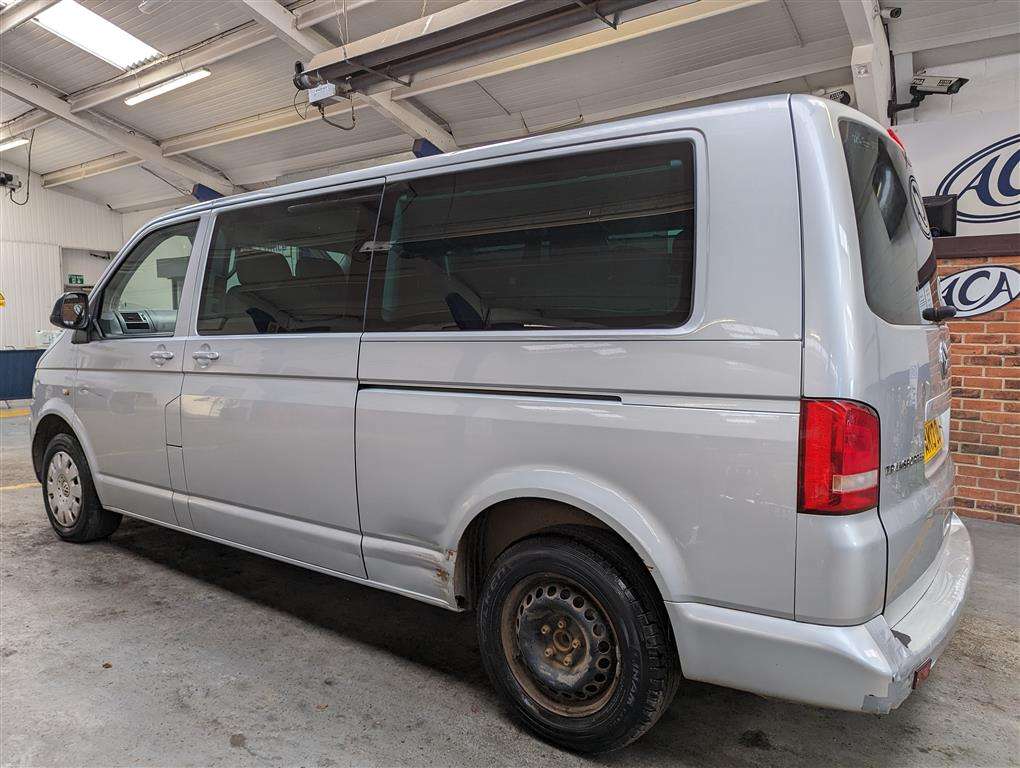 <p>2013 VOLKSWAGEN T-PORTER T30 SE 140TDI LW</p>