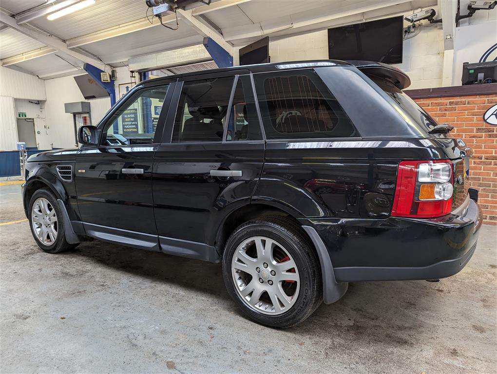 <p>2006 LAND ROVER RANGEROVER SPRT TDV6 SE AUTO</p>