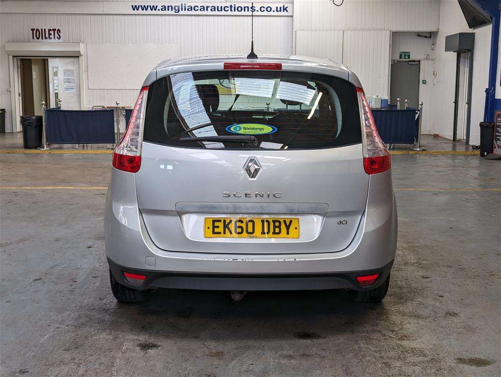 <p>2010 RENAULT G SCENIC DY-IQUE TTOM DCI</p>