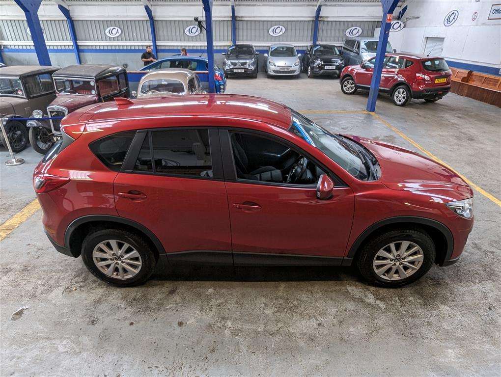 <p>2015 MAZDA CX-5 SE-L D NAV</p>